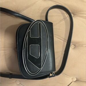 Authentic Diesel 1dr Black and Silver Crossbody Bag